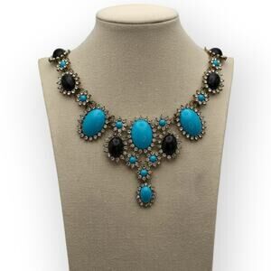 Turquoise Oval Cabochon Elegant Necklace with Crystals Rhinestones